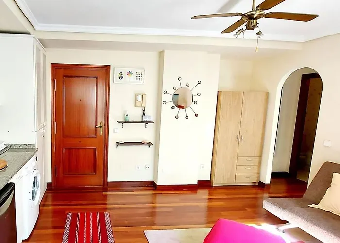 G10-Acogedor Estudio En Puertochico, Santander
